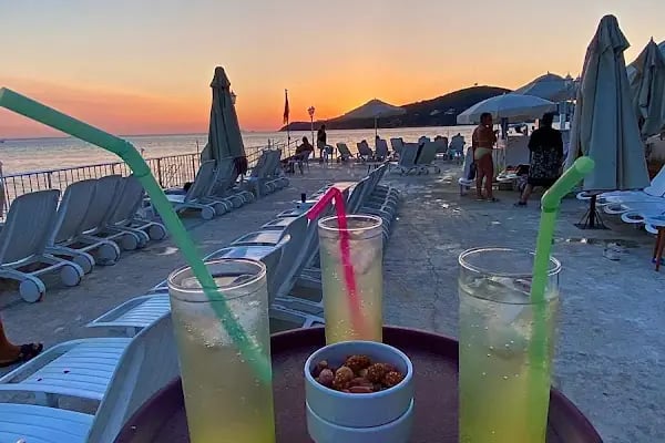 Değirmen Plajı-Adaçatı Restaurant - Resim 17