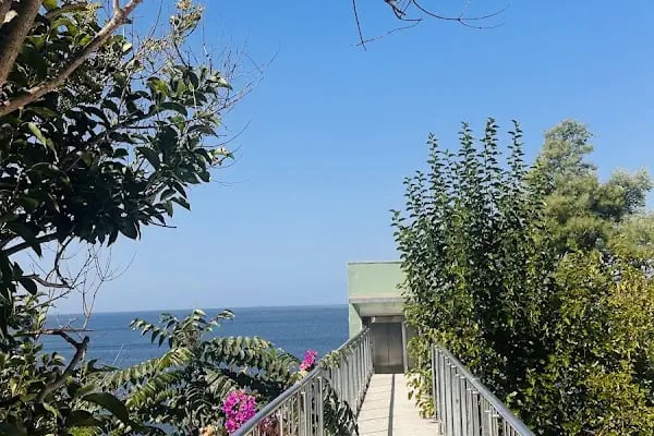 Değirmen Plajı-Adaçatı Restaurant - Resim 10