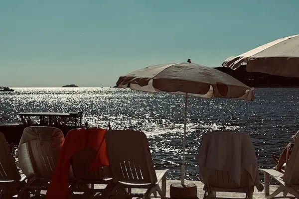 Değirmen Plajı-Adaçatı Restaurant - Resim 14