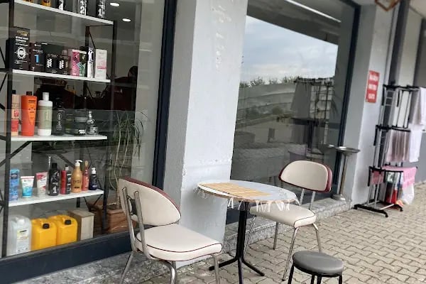 RAYA Kuaför &amp; Güzellik Salonu - Resim 3