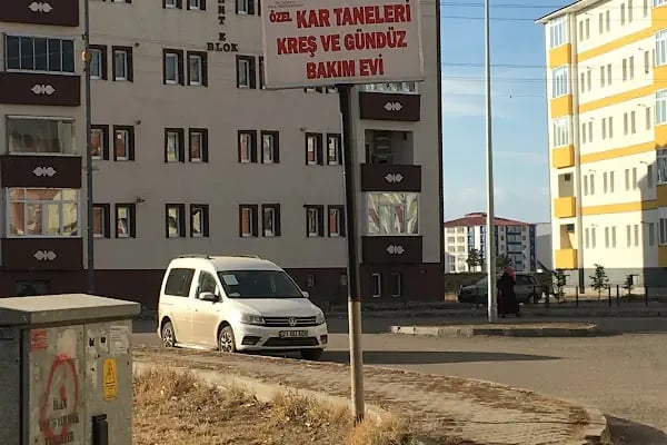 KAR TANELERİ KREŞ VE GÜNDÜZ BAKIM EVİ - Resim 2