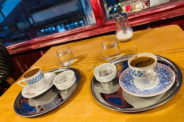 Hangimiz Sevmedik Cafe - Resim 3