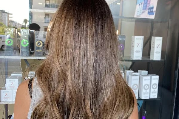 Hüsnü Yüksel Kuaför &amp; Hairdresser &amp; Парикмахер &amp; Friseur - Resim 16