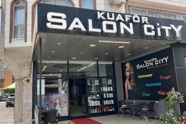 Hüsnü Yüksel Kuaför &amp; Hairdresser &amp; Парикмахер &amp; Friseur - Resim 2