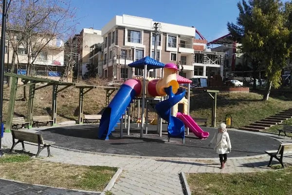 Mustafa Eren Parkı - Resim 19