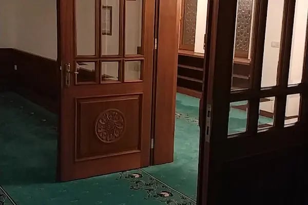 Ortakent Yahşi Mahallesi Kerem Aydınlar Camii - Resim 16