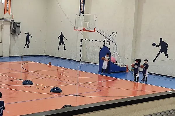 Milli Eğitim Müdürlüğü Spor Salonu - Resim 3