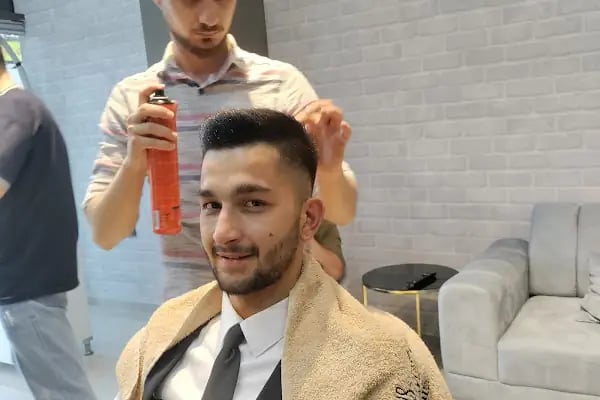 Saloon Mustafa Kaplan - Resim 6