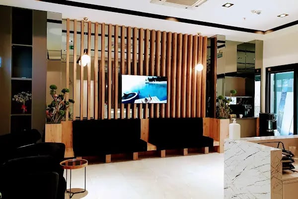 Dent Center Kentplaza Ağız ve Diş Sağlığı Polikliniği - Konya, Uzman Diş Hekimi,İmplant,Zirkonyum,Ortodonti - Resim 1