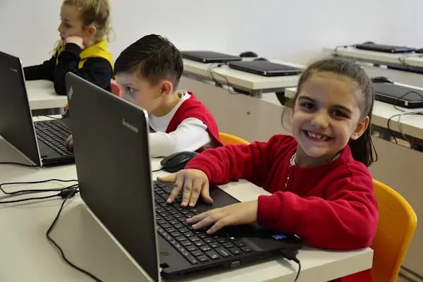 Narlıdere Özel TAKEV İlk ve Orta Okulu - Resim 16