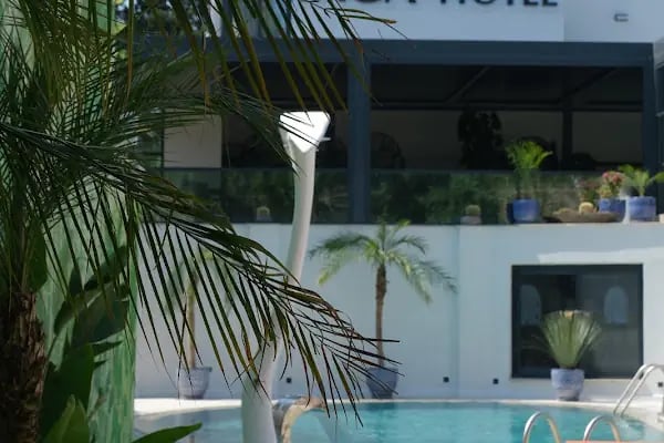 Taga Hotel - Resim 5