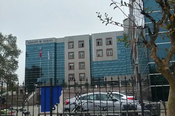 İnegöl Adalet Sarayı - Resim 5
