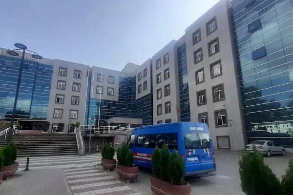 İnegöl Adalet Sarayı - Resim 15