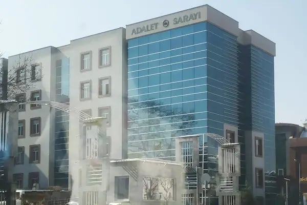 İnegöl Adalet Sarayı - Resim 2