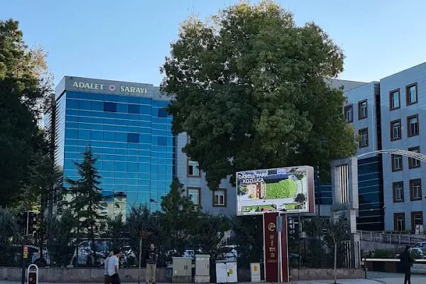 İnegöl Adalet Sarayı - Resim 13