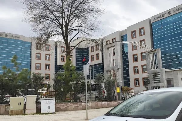 İnegöl Adalet Sarayı - Resim 17