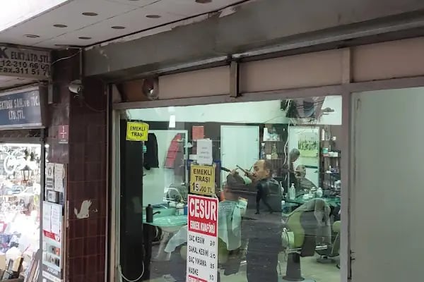 Cesur Erkek Kuaförü - Resim 1