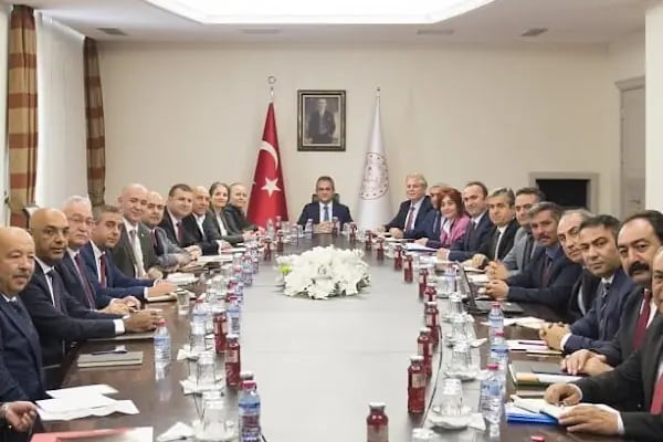Nezihe Yalvaç Turizm Mesleki Teknik ve Anadolu Lisesi - Resim 5