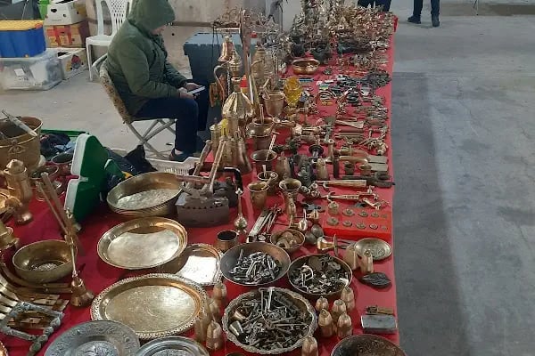 Bornova 2. El ve Antika Pazarı - Resim 6