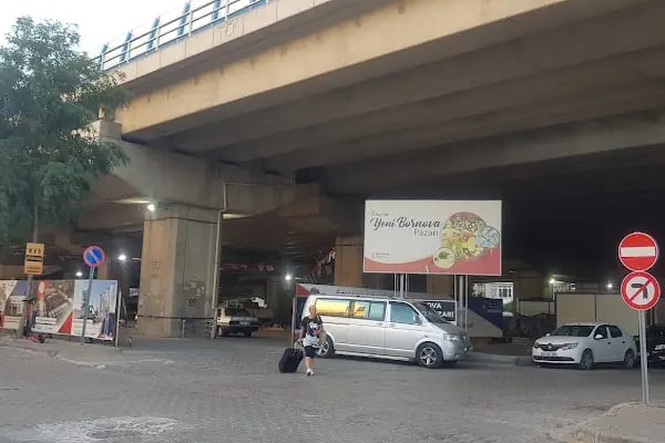Bornova 2. El ve Antika Pazarı - Resim 2