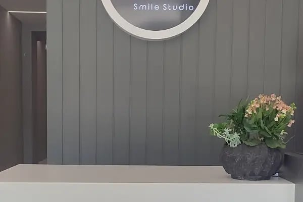 Dentalisa Clinic Ağız ve Diş Sağlığı Polikliniği - Resim 2