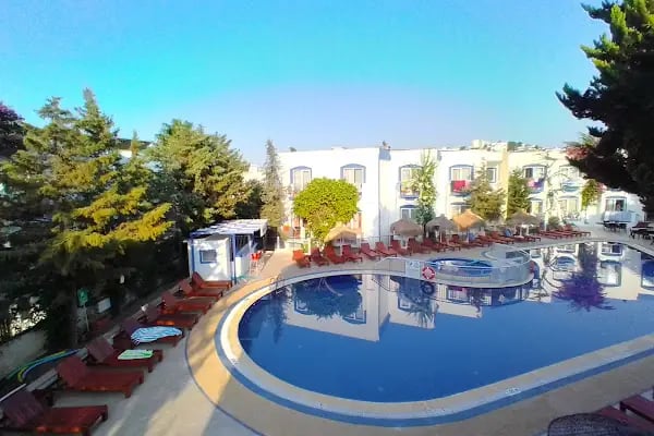 Serpina Hotel - Resim 13