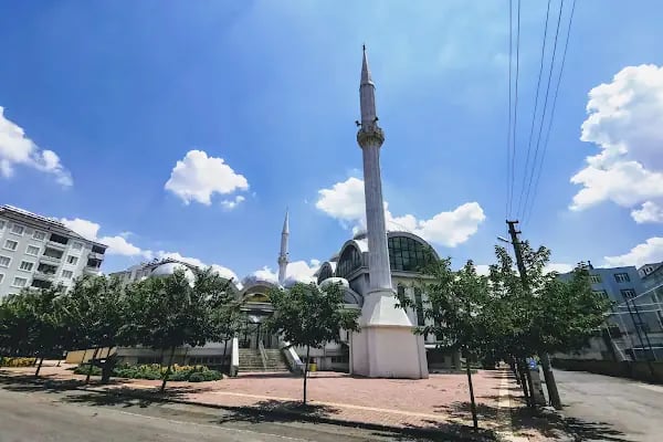 Ömer HUMAN Camii - Resim 16