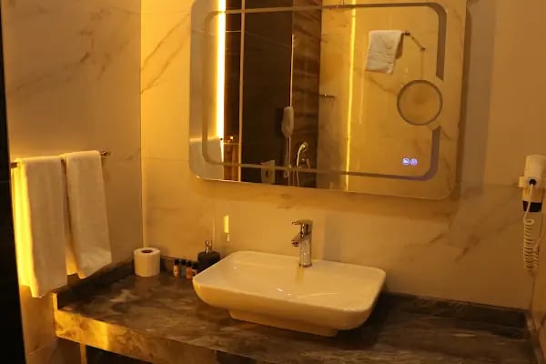 İsnova Airport Hotel (4 yıldız) Antalya Havalimanı ve Anfaş Expo Center Yakınında - Resim 3