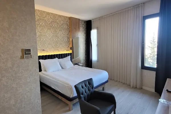 İsnova Airport Hotel (4 yıldız) Antalya Havalimanı ve Anfaş Expo Center Yakınında - Resim 2