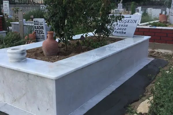 İnanç mezar Bergama mermer İzmir Mezar Yapımı Aliağa dikili Kınık soma Çandarlı Ayvalık menemen - Resim 20