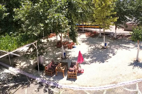 Saray Aile çay bahçesi - Resim 4