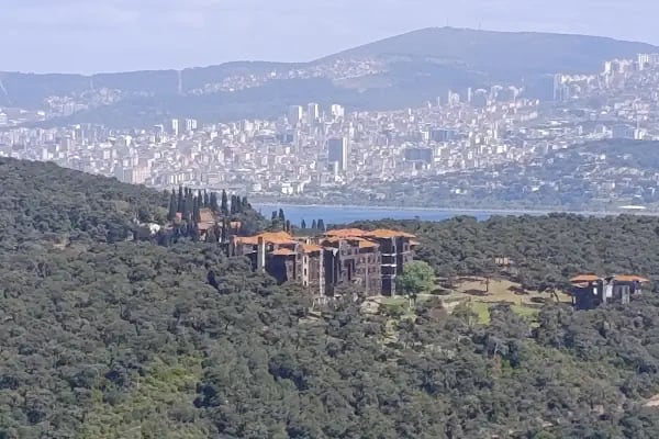Büyükada Rum Yetimhanesi - Resim 17