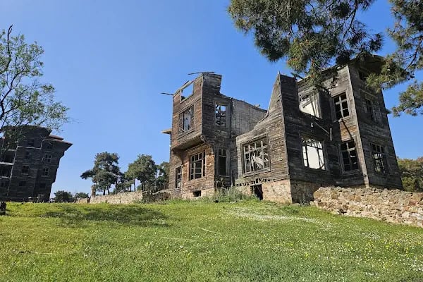 Büyükada Rum Yetimhanesi - Resim 8