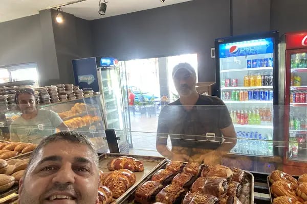 Royal Fırın Pasta Cafe Gündoğan - Resim 2