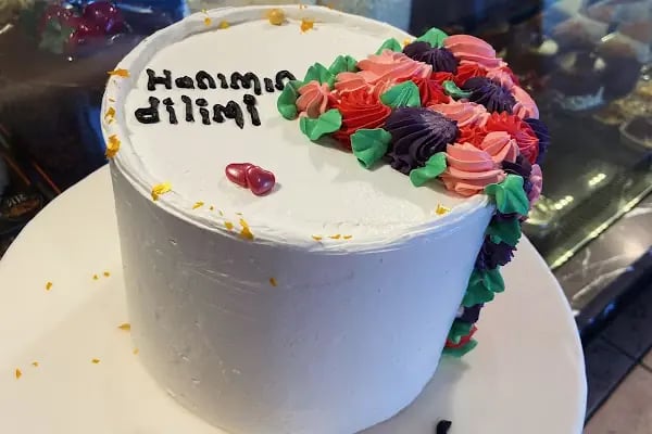 Royal Fırın Pasta Cafe Gündoğan - Resim 16