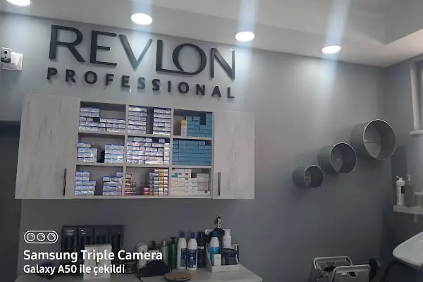 Metin İzmirli Hair Studio - Resim 3