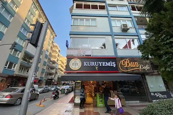 Eskicioğlu Diş Polikliniği - Resim 1