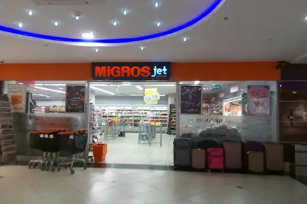 Ra Tekel Bayi &amp; Tobacco Shop - Resim 13