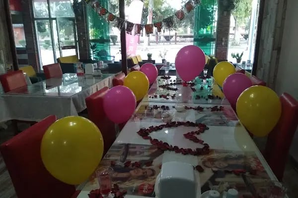 Kale Park Cafe & Restaurant - Resim 2