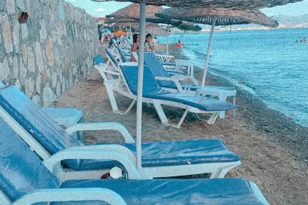 Özgün Cafe Beach - Resim 12