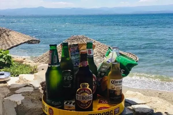 Özgün Cafe Beach - Resim 14
