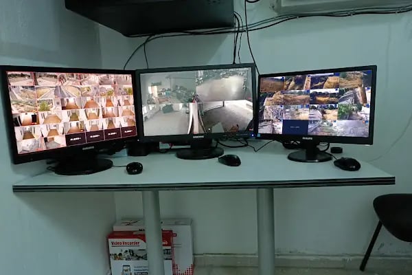 CEYLAN ELEKTRONİK TELEVİZYON KAMERA GÜVENLİK SİSTEMLERİ -UYDU-ÇANAK İNTERNET ALYAPI - Resim 12