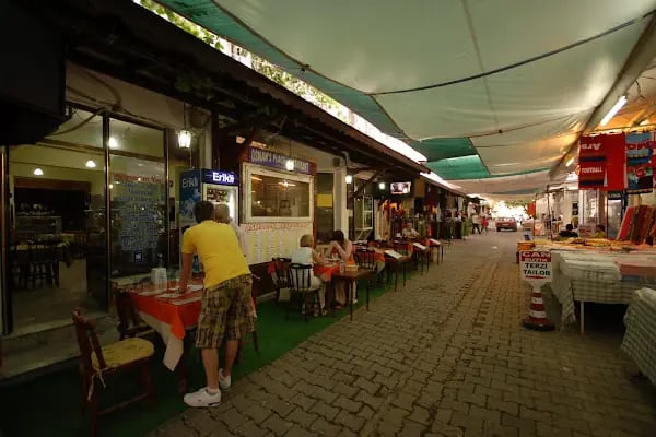Hasans Place Restaurant - Resim 11