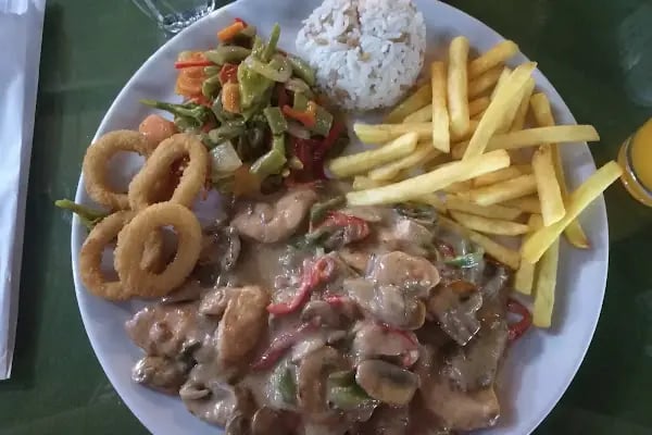 Hasans Place Restaurant - Resim 12