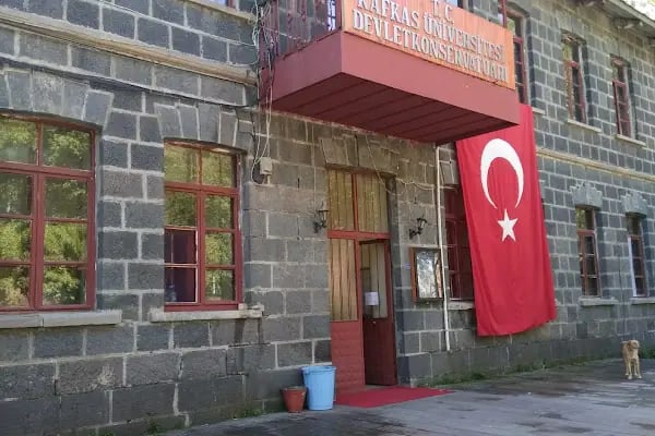 Kafkas Üniversitesi Devlet Konservatuarı - Resim 19