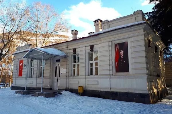 Kafkas Üniversitesi Devlet Konservatuarı - Resim 7