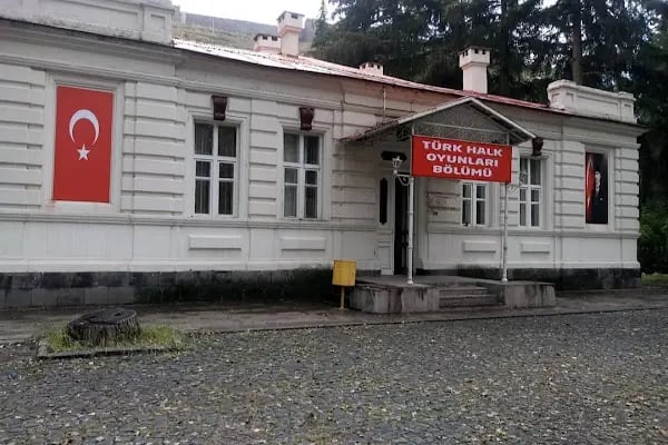 Kafkas Üniversitesi Devlet Konservatuarı - Resim 3