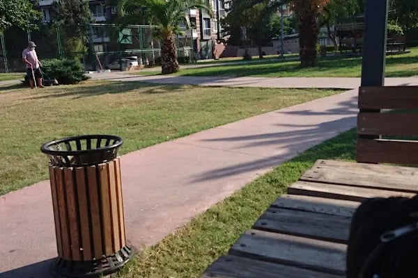 2 Temmuz Madımak Barış Ve Kardeşlik Parkı - Resim 19