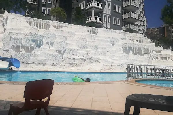 Grand Larina Beach Hotel - Resim 2
