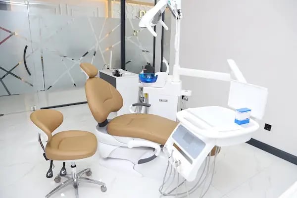 Pena Dent Ağız ve Diş Sağlığı Polikliniği - Resim 8